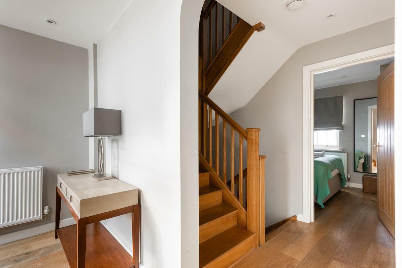 The Norfolk Maisonette - Lovely 4Bdr Mews London Exterior photo
